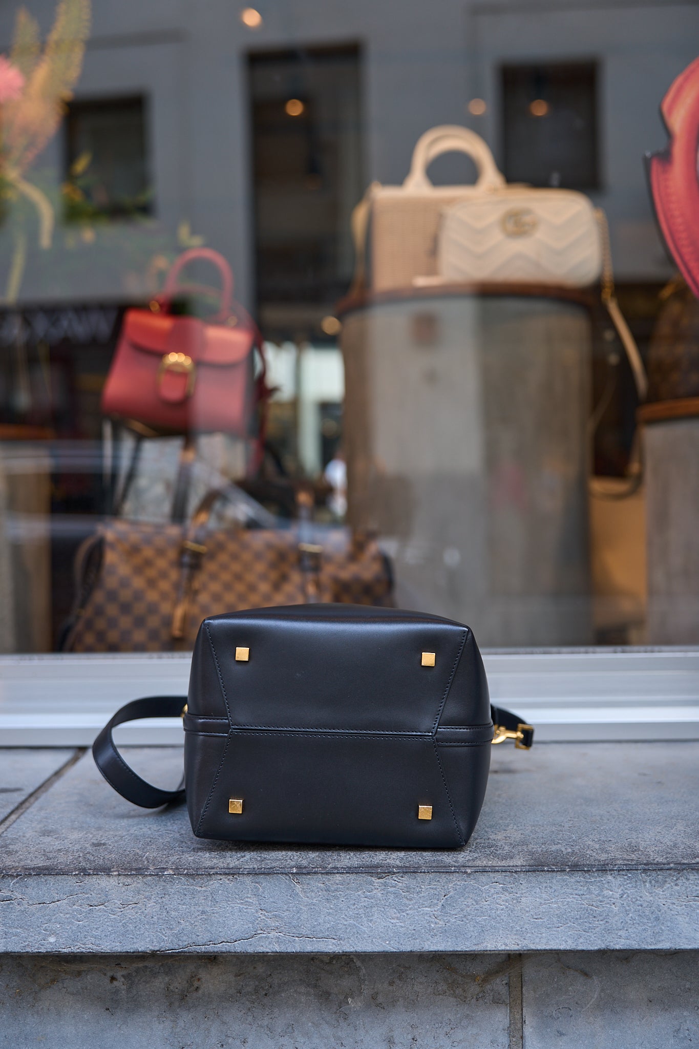 Saint Laurent Le 37 Leather Bucket Bag