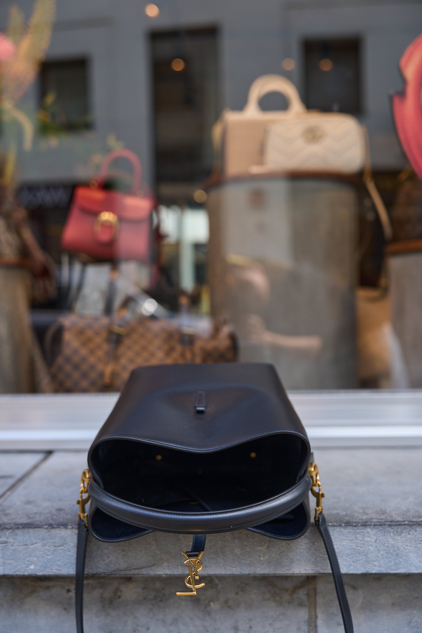 Saint Laurent Le 37 Leather Bucket Bag