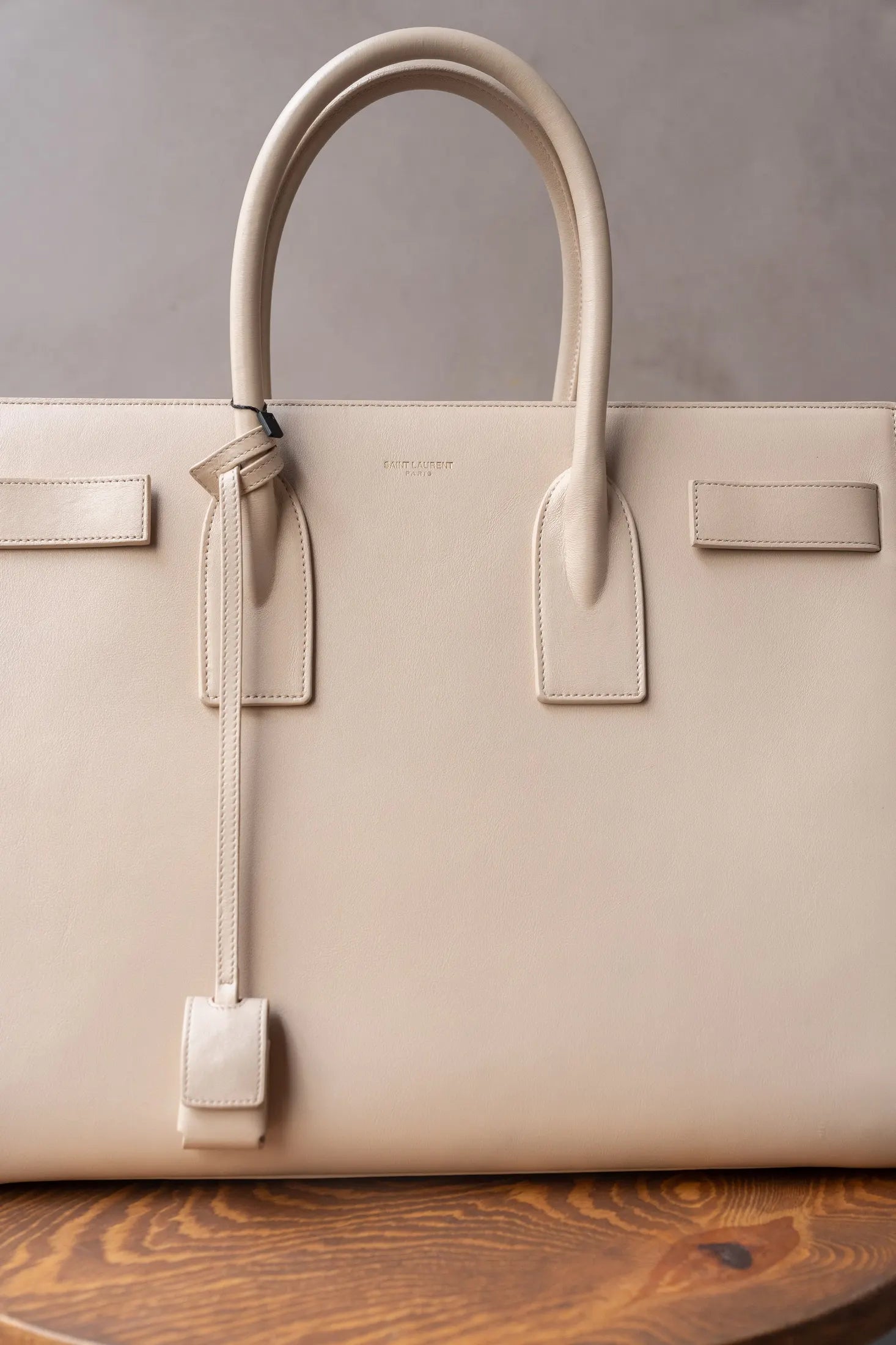 Saint Laurent Sac De Jour Beige